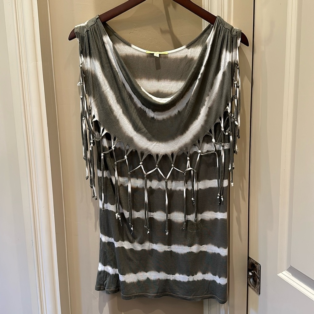 Fun and flattering tank top